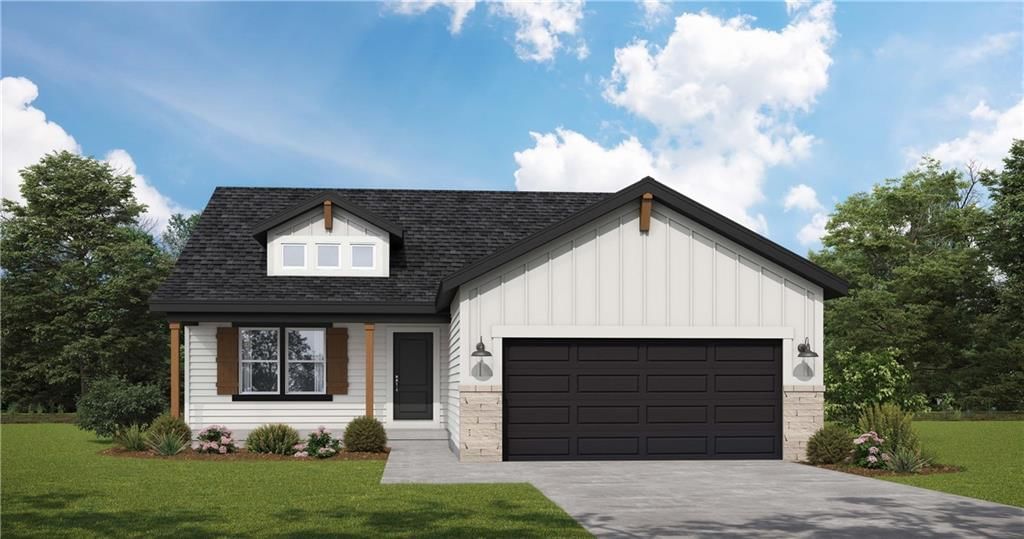 904 SW Bluebird Street, Oak Grove, MO