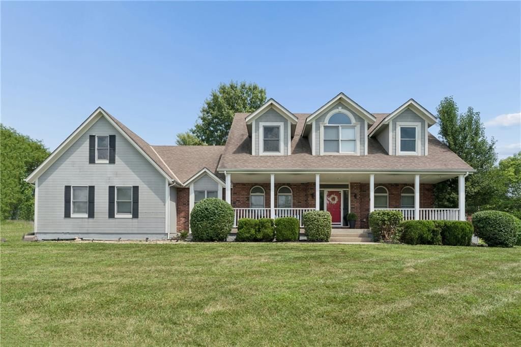 1005 WESLEY Avenue, Raymore, MO