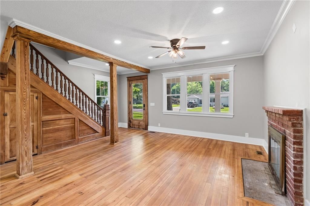 611 S Main Street — photo 10