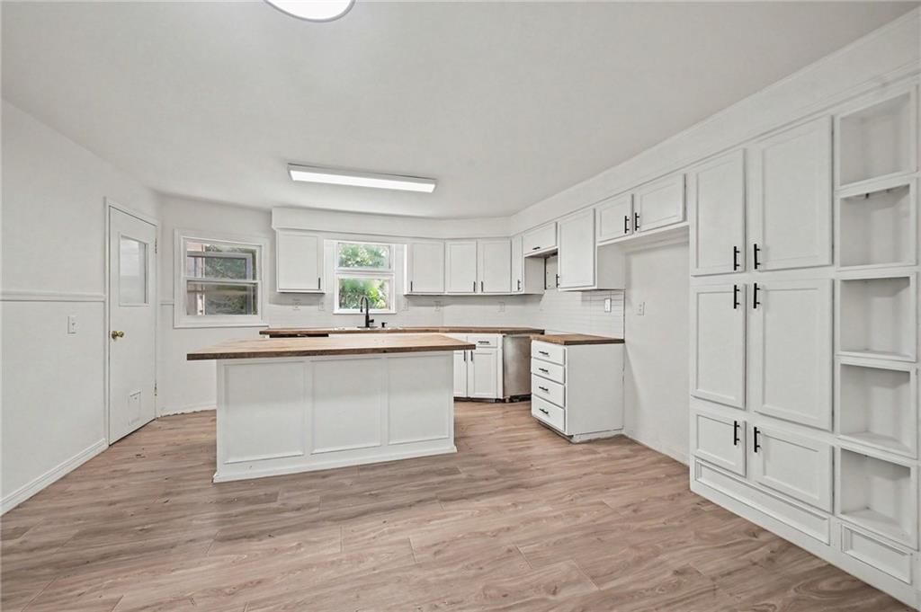 2706 Penn Street — photo 9