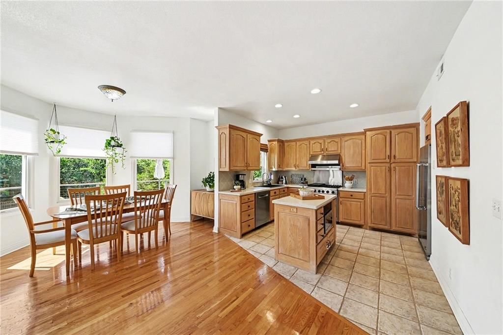 4002 Independence Boulevard — photo 13
