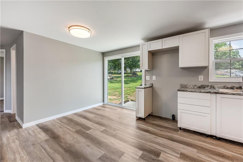 26657 Waterview Drive — photo 4