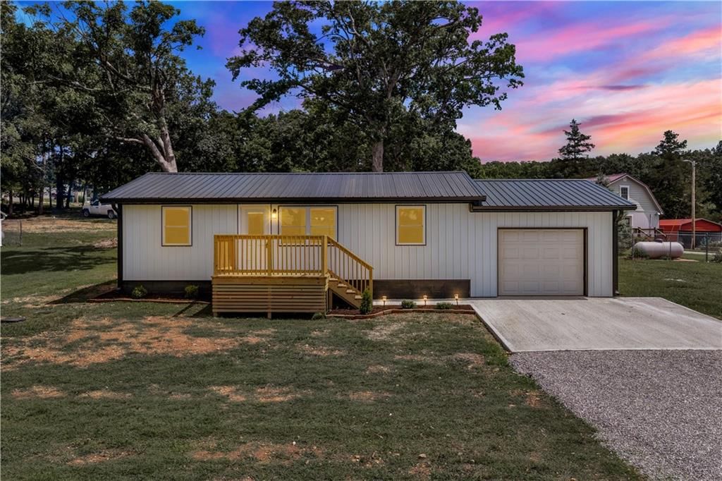 26657 Waterview Drive — photo 9