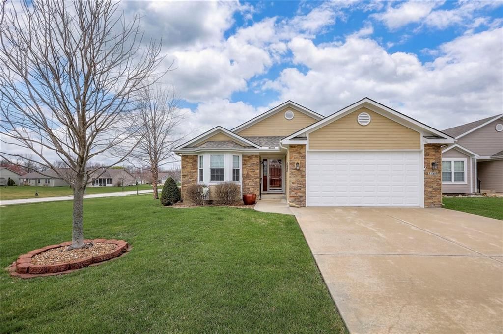 5368 S Davidson Court, Independence, MO