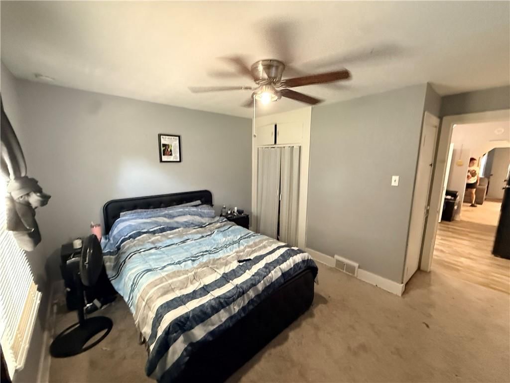 114 E Highland Avenue — photo 19