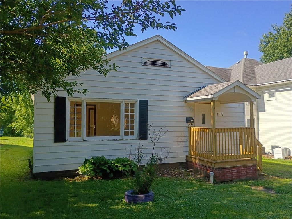 115 W 5th Street, Stanberry