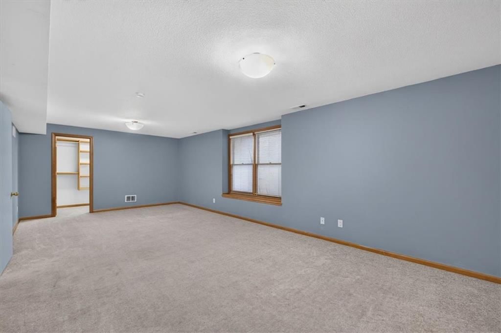 4714 Harvard Road — photo 31