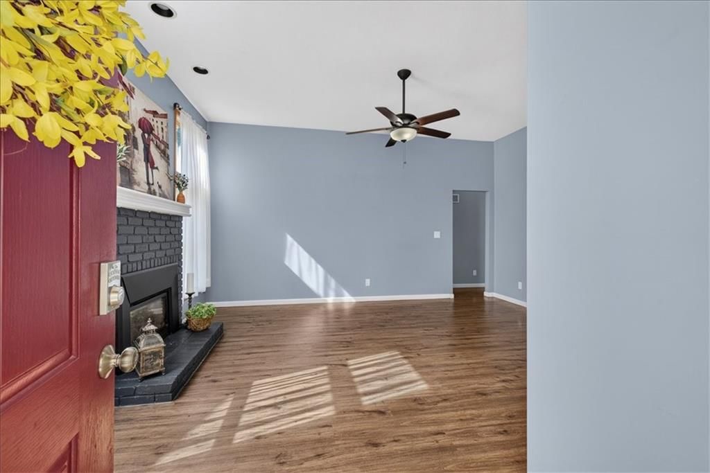 4714 Harvard Road — photo 5