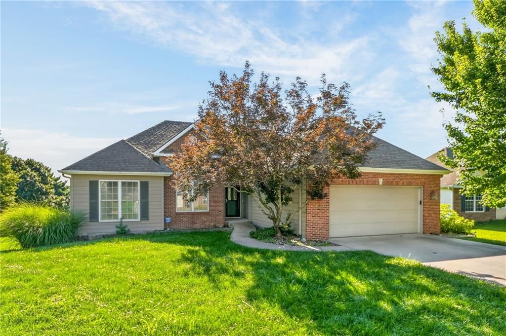 2508 Meadow Ridge Drive, St Joseph