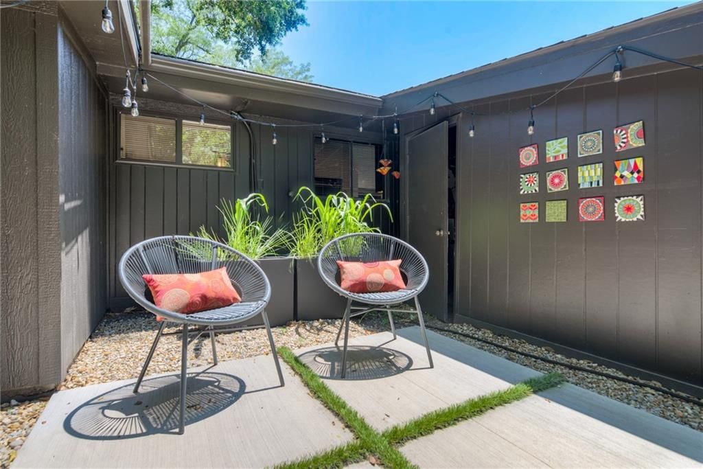 2204 W 71 Terrace — photo 42