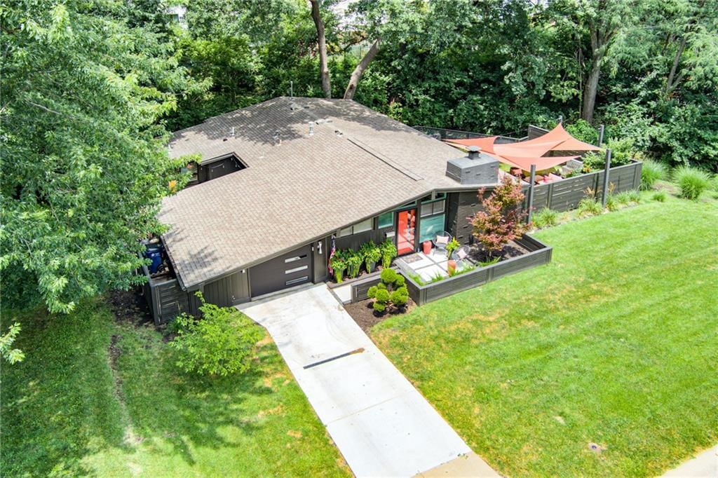 2204 W 71 Terrace — photo 7