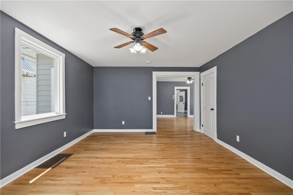 2302 S 15th Street — photo 5