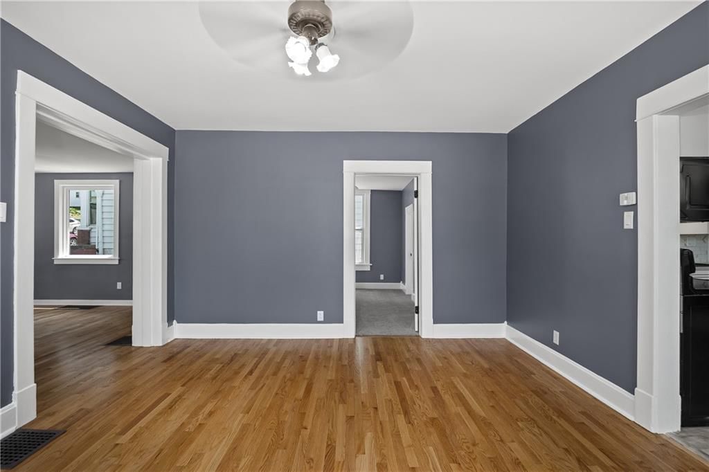 2302 S 15th Street — photo 8