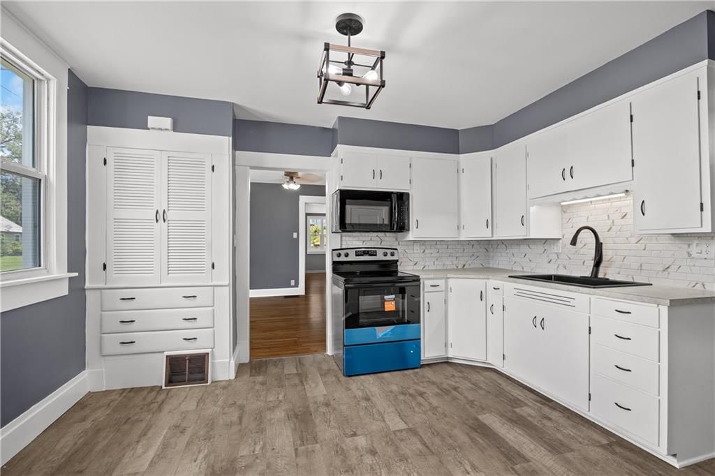 2302 S 15th Street — photo 10