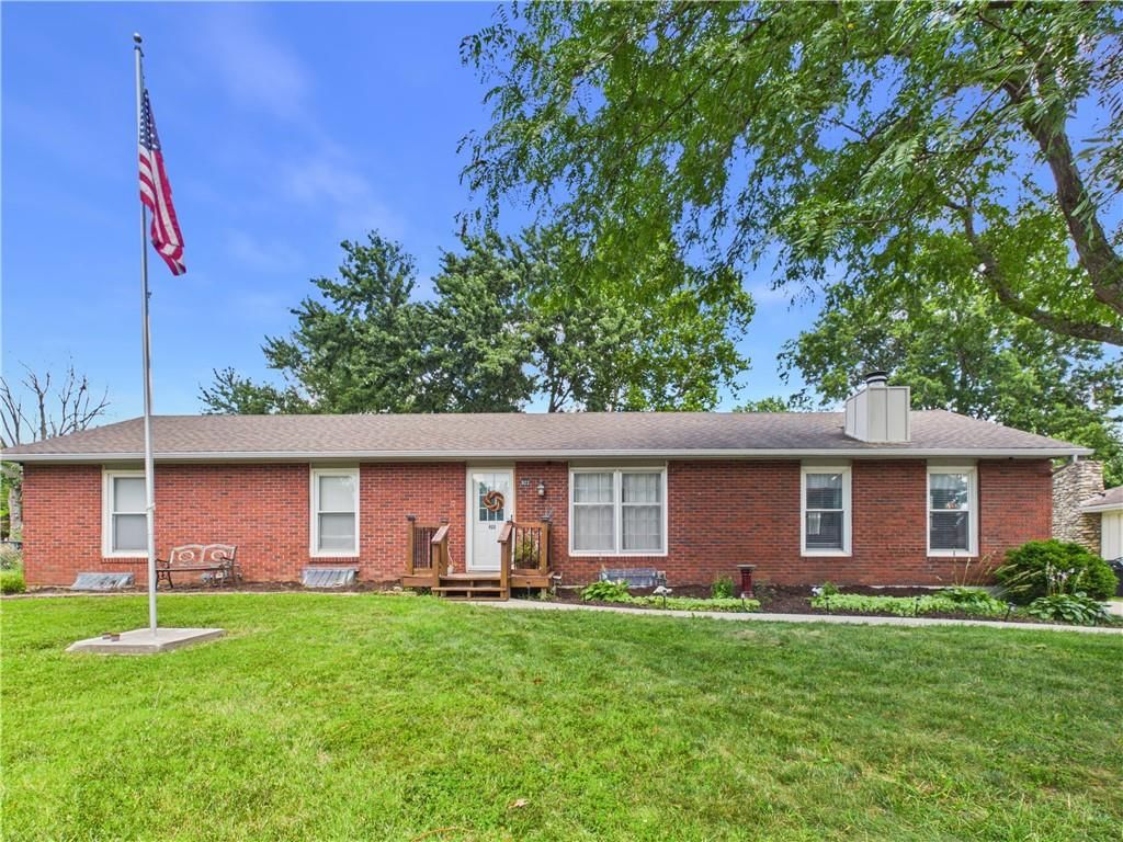 922 Ridge Drive, Warrensburg