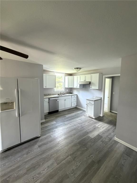 1022 E 9th Street — photo 12