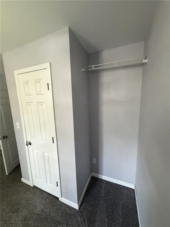1022 E 9th Street — photo 26
