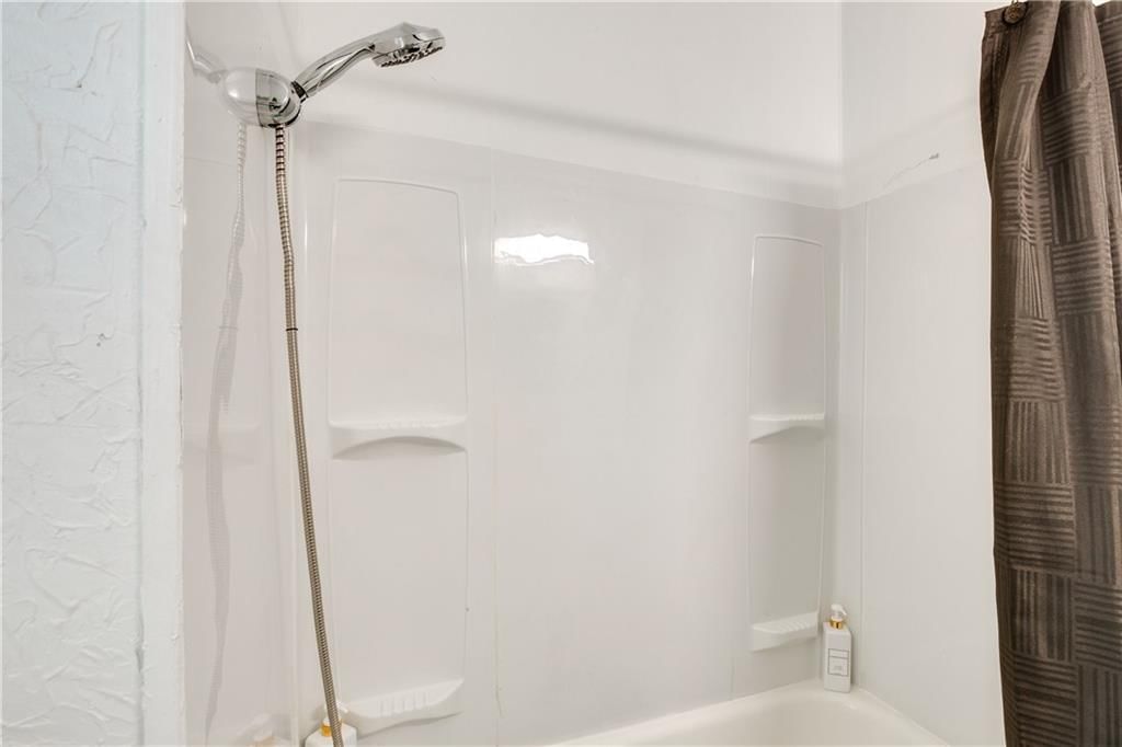 708 E 34th Street — photo 51