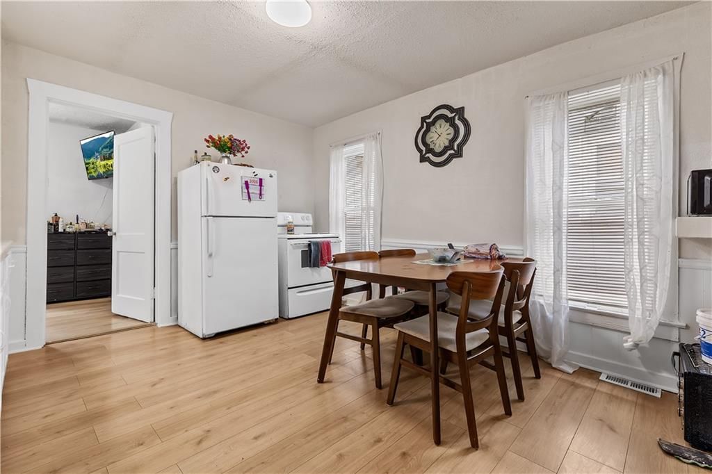 521 N Osage Street — photo 6