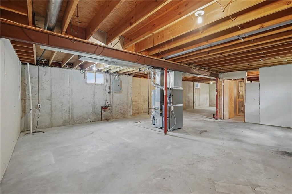 8285 N Revere Avenue — photo 23