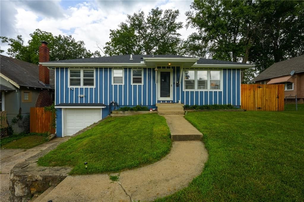 8312 Highland Avenue, Kansas City, MO