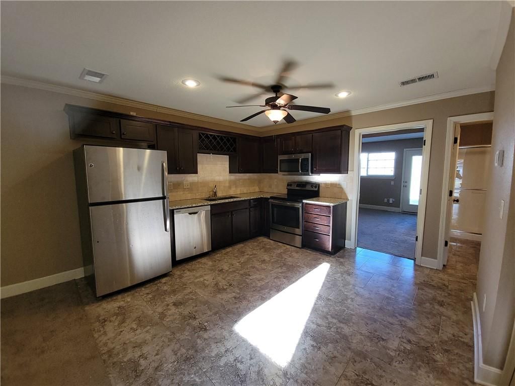 4318 NE 83rd Street — photo 10