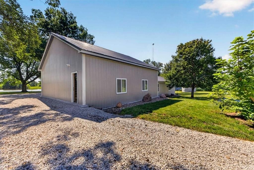 26025 Metcalf Road — photo 55