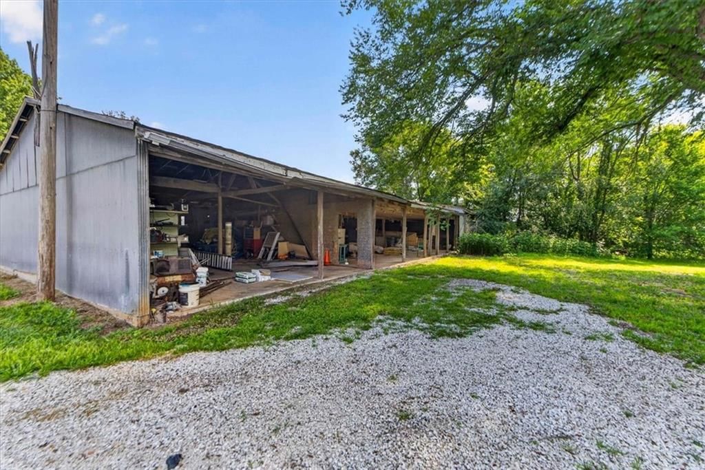 26025 Metcalf Road — photo 70