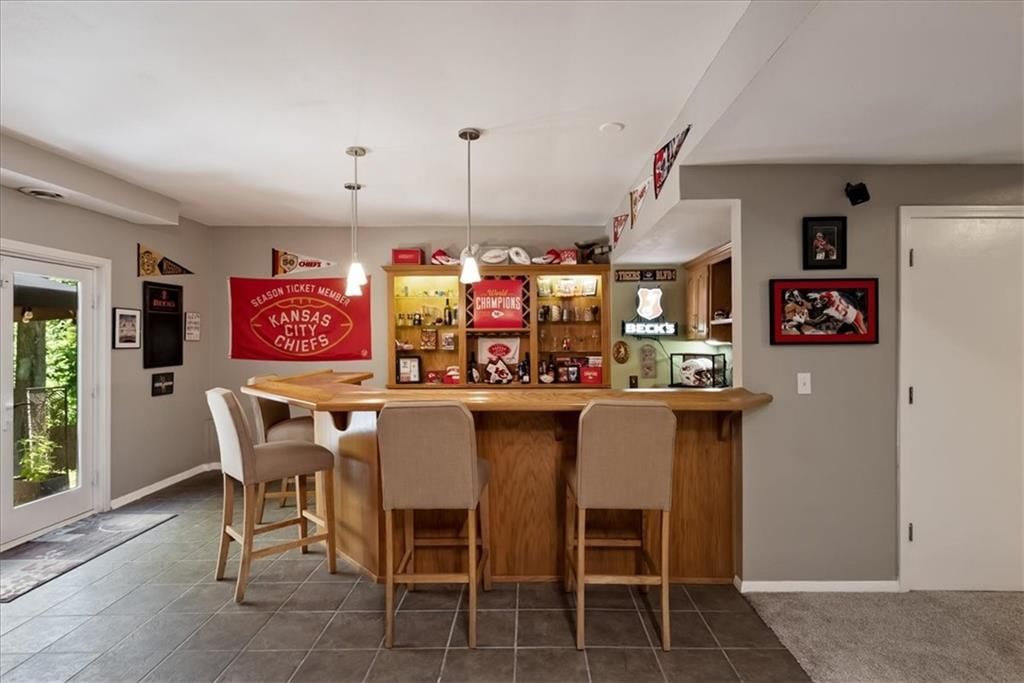 8517 N Barberry Avenue — photo 29
