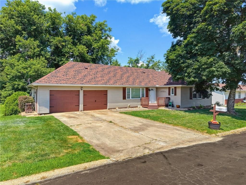 1105 Lake Manor Drive, Trenton