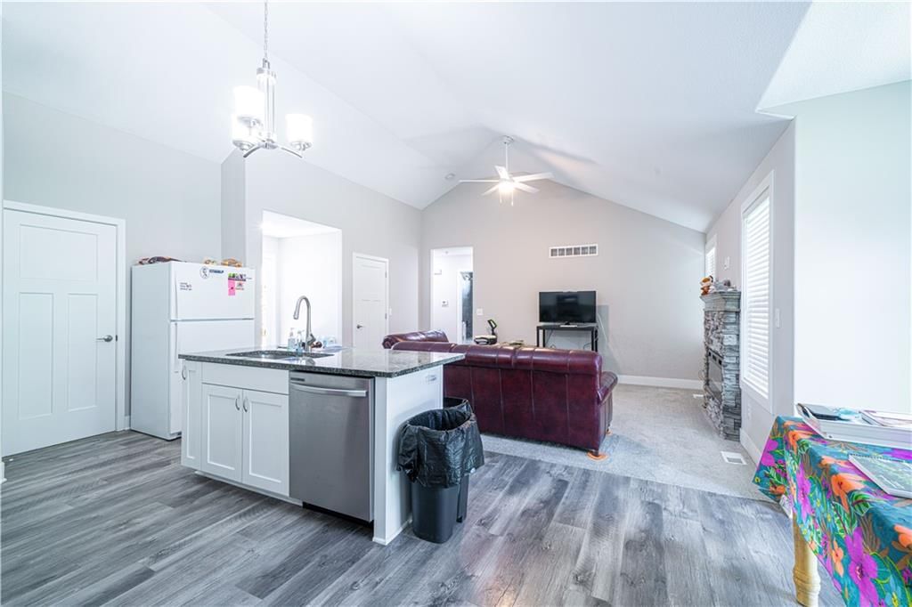5313 Crystal Drive — photo 8