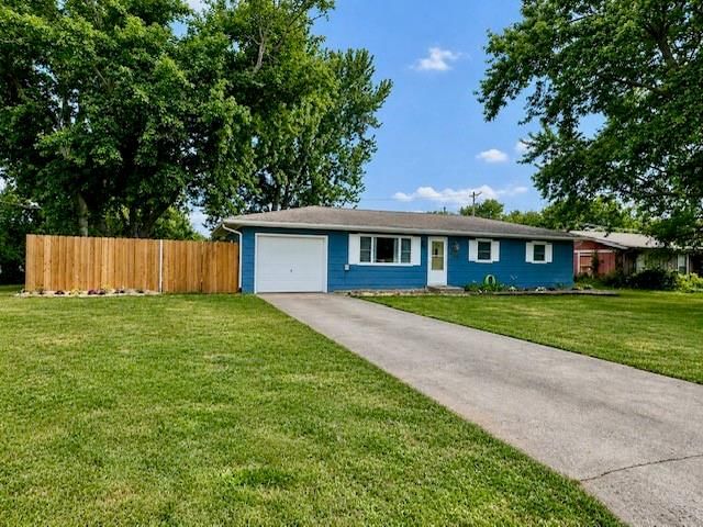 721 E Garfield Street — photo 1