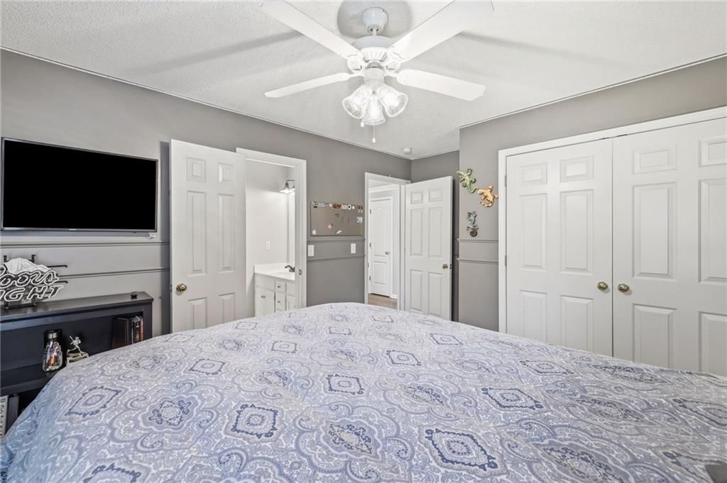15432 S Alcan Street — photo 42