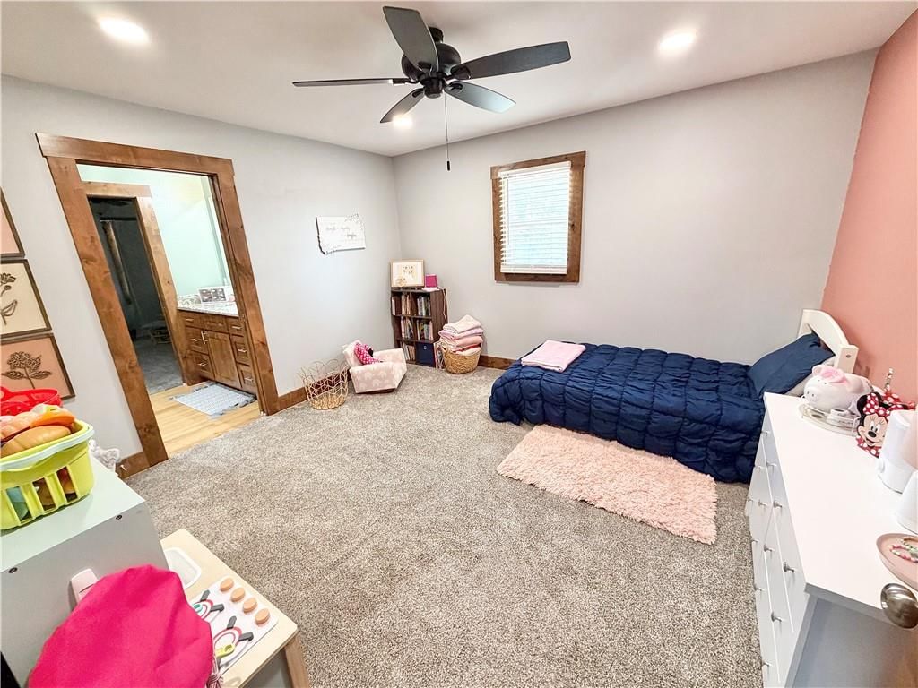 3187 NE County Road 2504 — photo 21