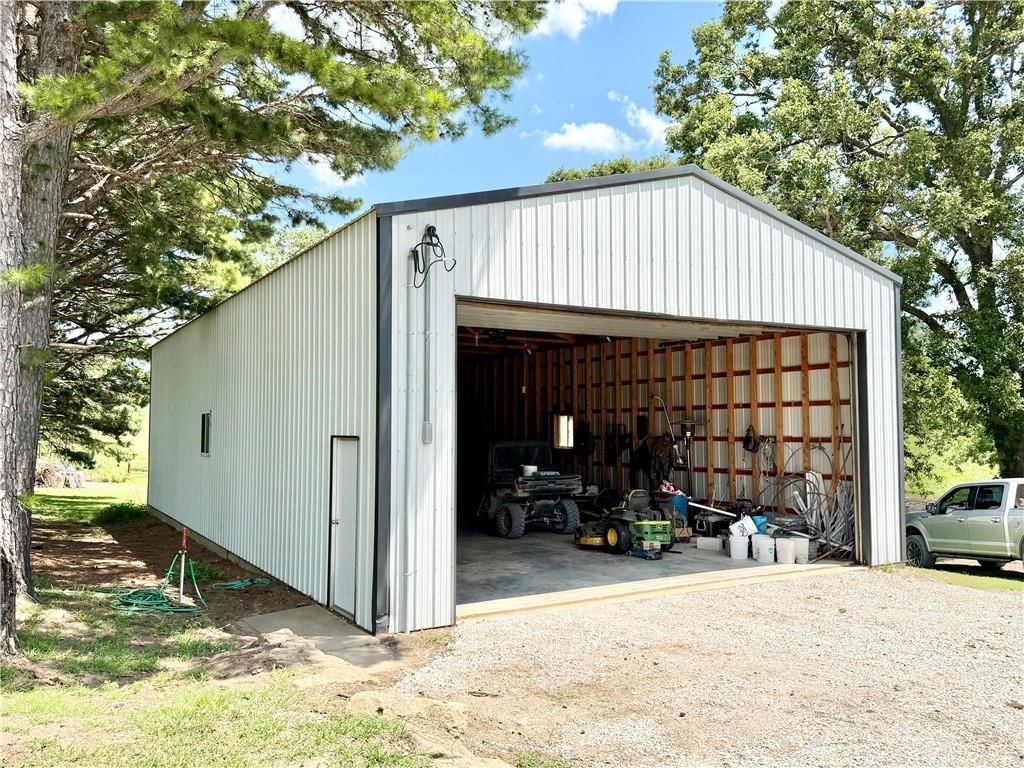 3187 NE County Road 2504 — photo 4
