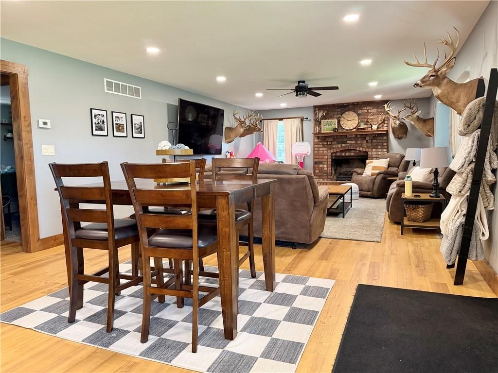 3187 NE County Road 2504 — photo 8