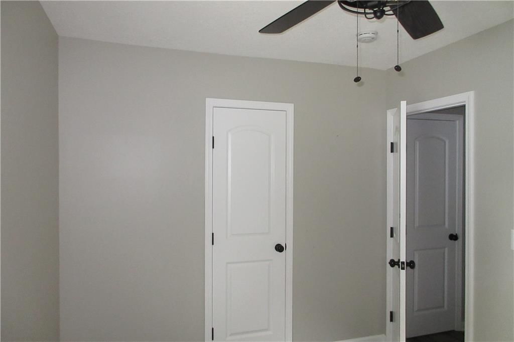 327 W 9th Avenue — photo 14