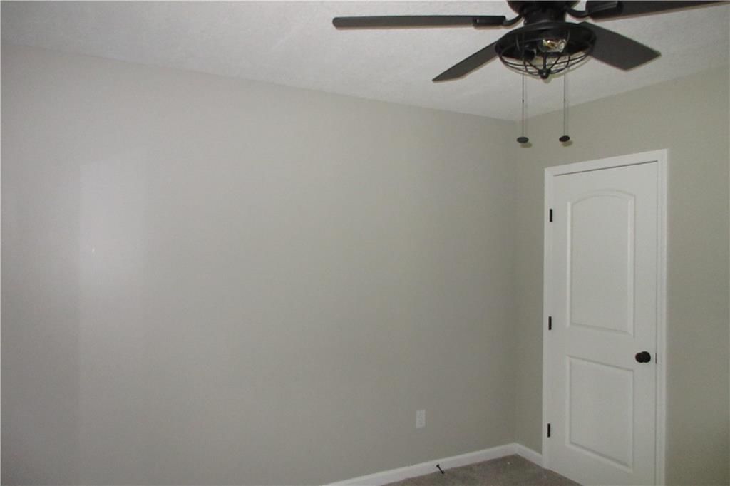327 W 9th Avenue — photo 16