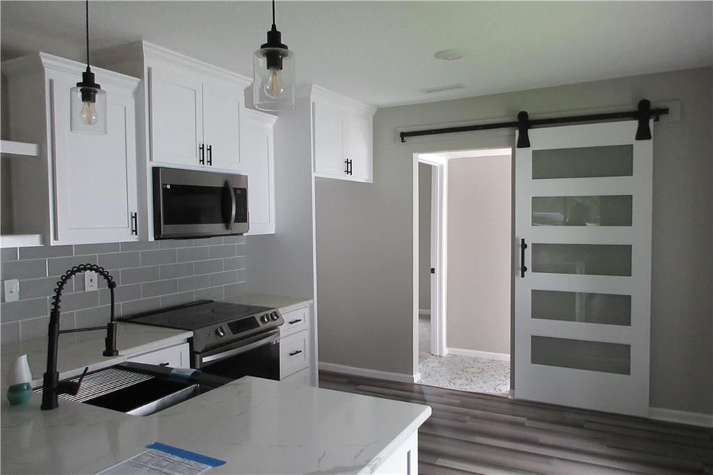 327 W 9th Avenue — photo 7