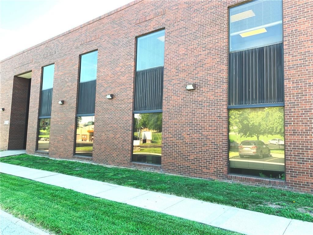 3110 Suite 201 Karnes Road — photo 1