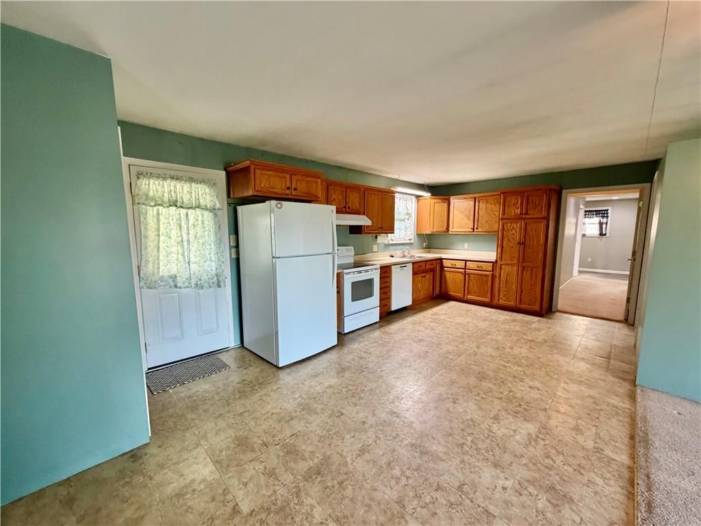 101 N Cherry Street — photo 3