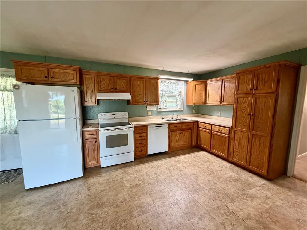 101 N Cherry Street — photo 4