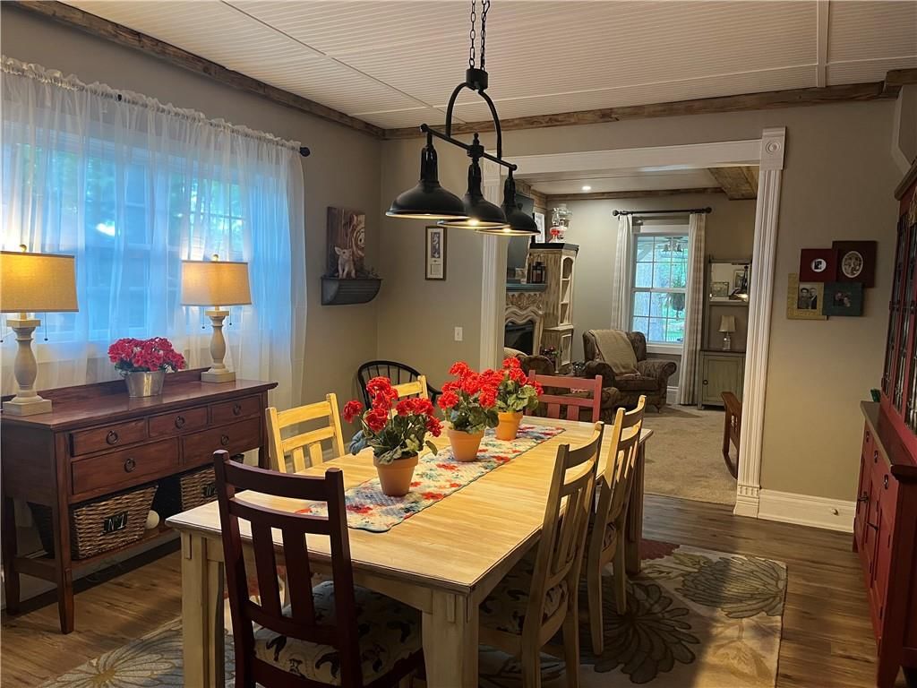 212 S Elm Street — photo 14