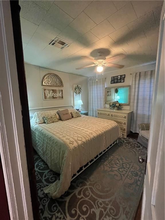 212 S Elm Street — photo 17