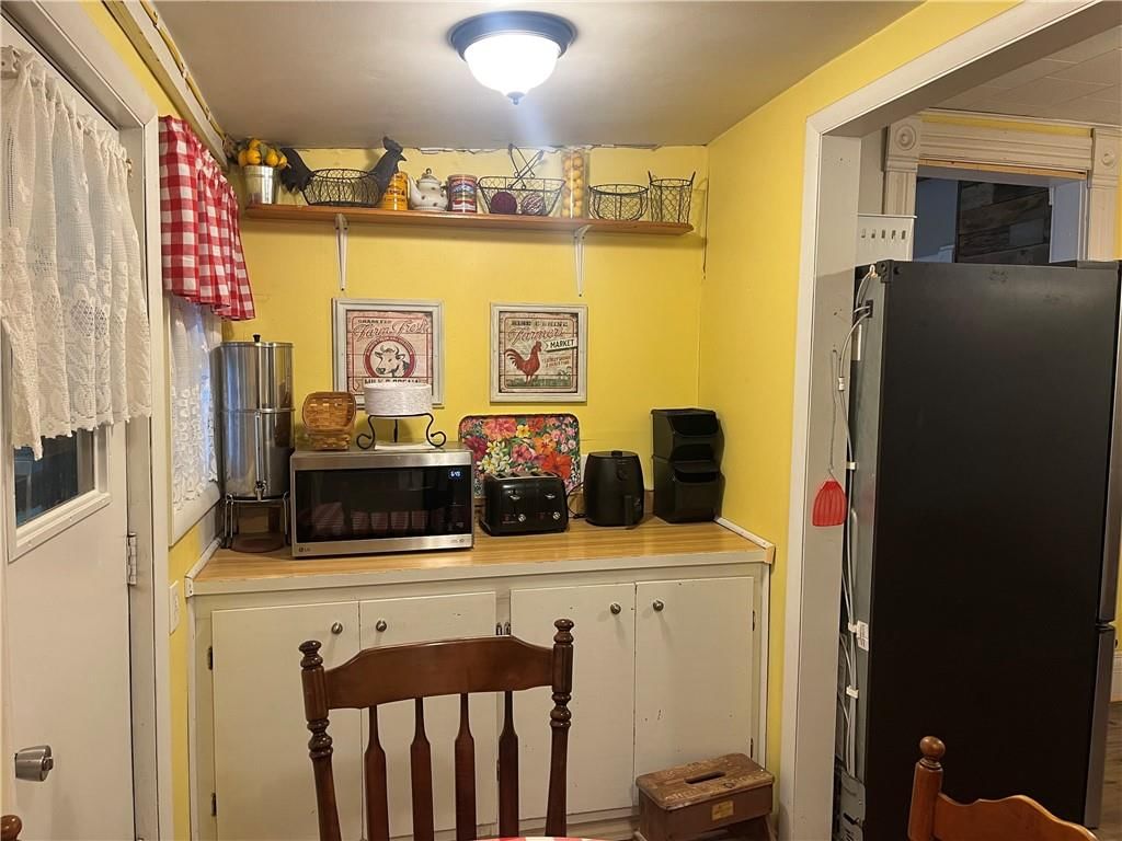 212 S Elm Street — photo 44