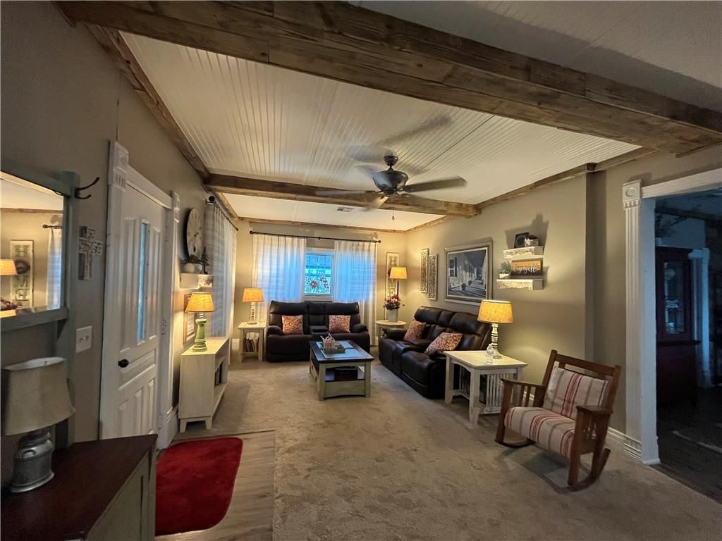 212 S Elm Street — photo 8