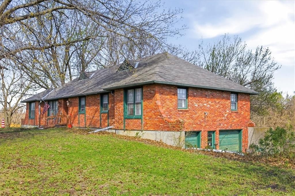 15116 Chestnut Street, Basehor, KS