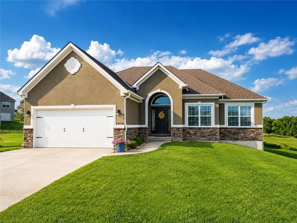 13918 Dakota Court, St Joseph