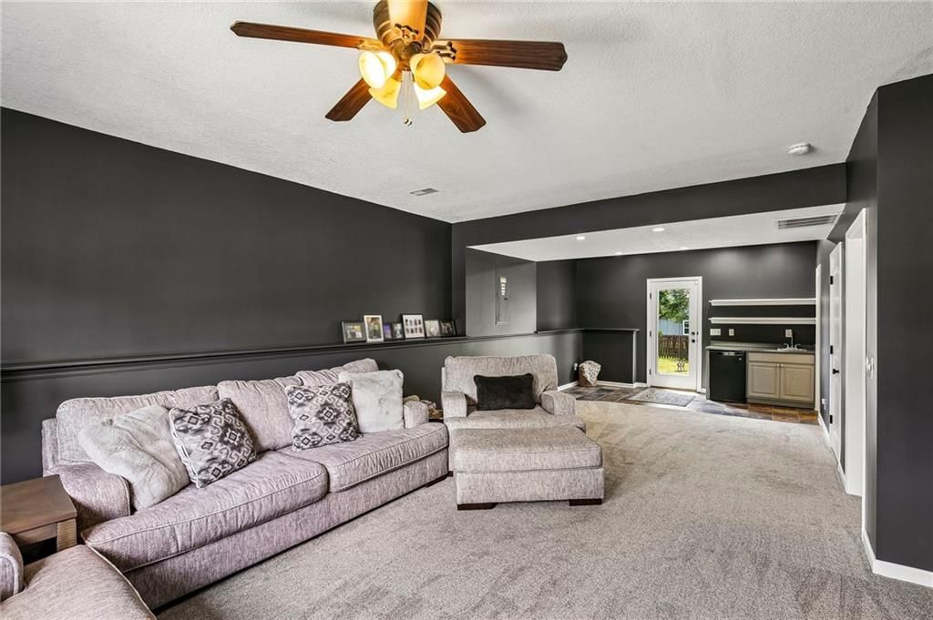 8005 NE 111th Street — photo 31