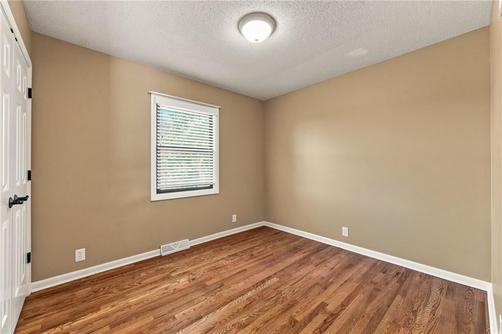 8301 Clare Road — photo 15